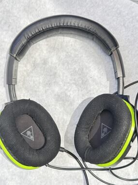 Turtle Beach Ear Force X12 Gaming Headset – Xbox / PC – Wired Over-Ear No Box
